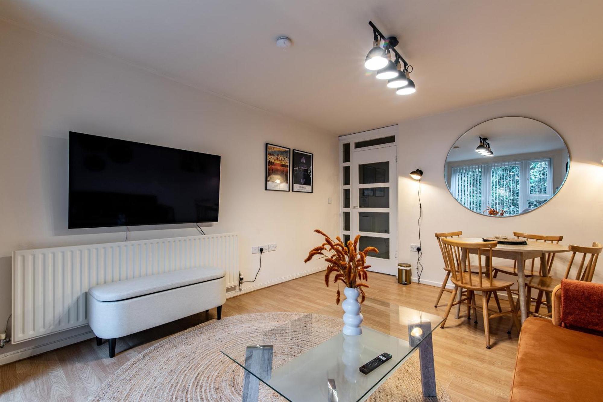Modern 2 Bed In Location