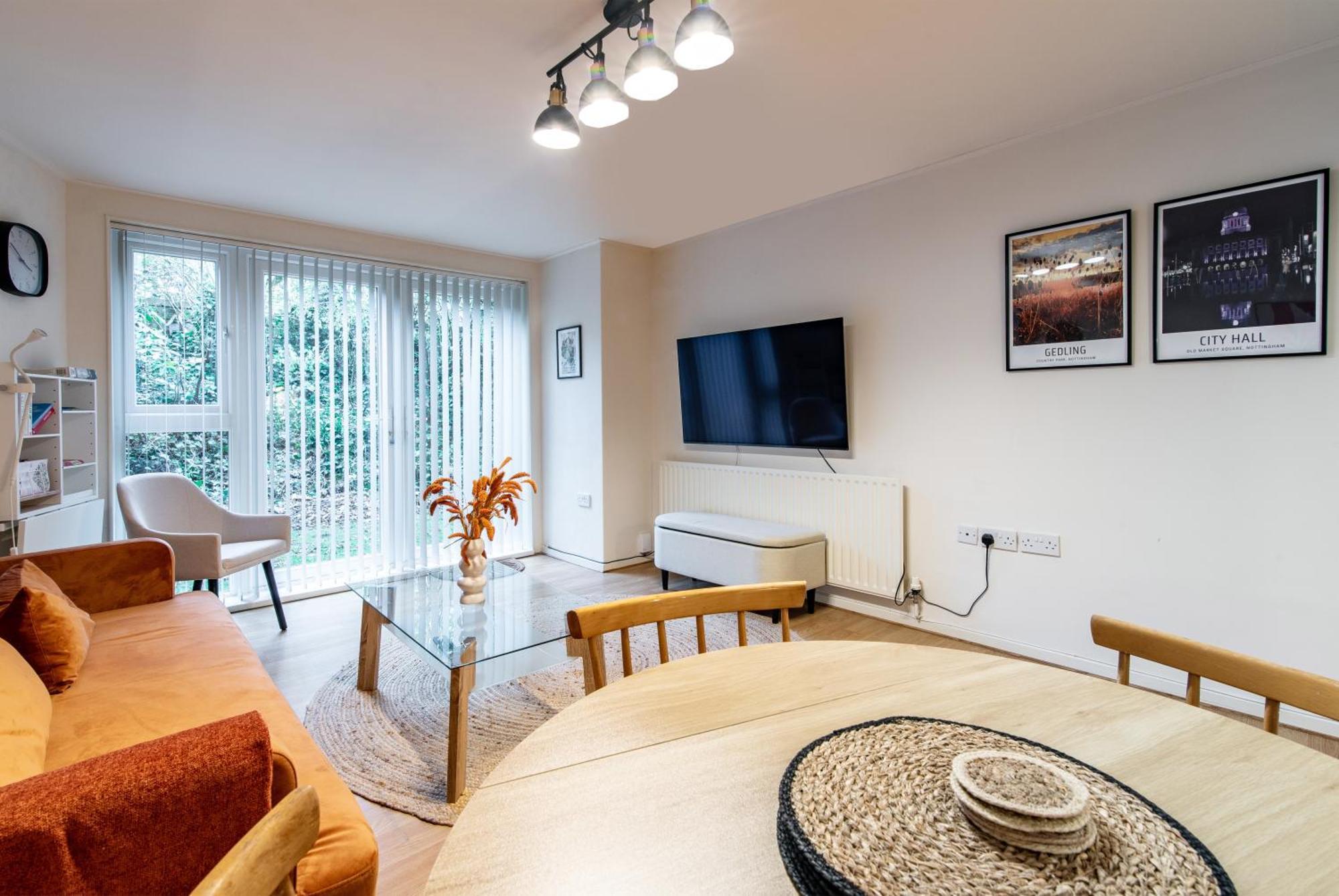 Apartment Modern 2 Bed In Location