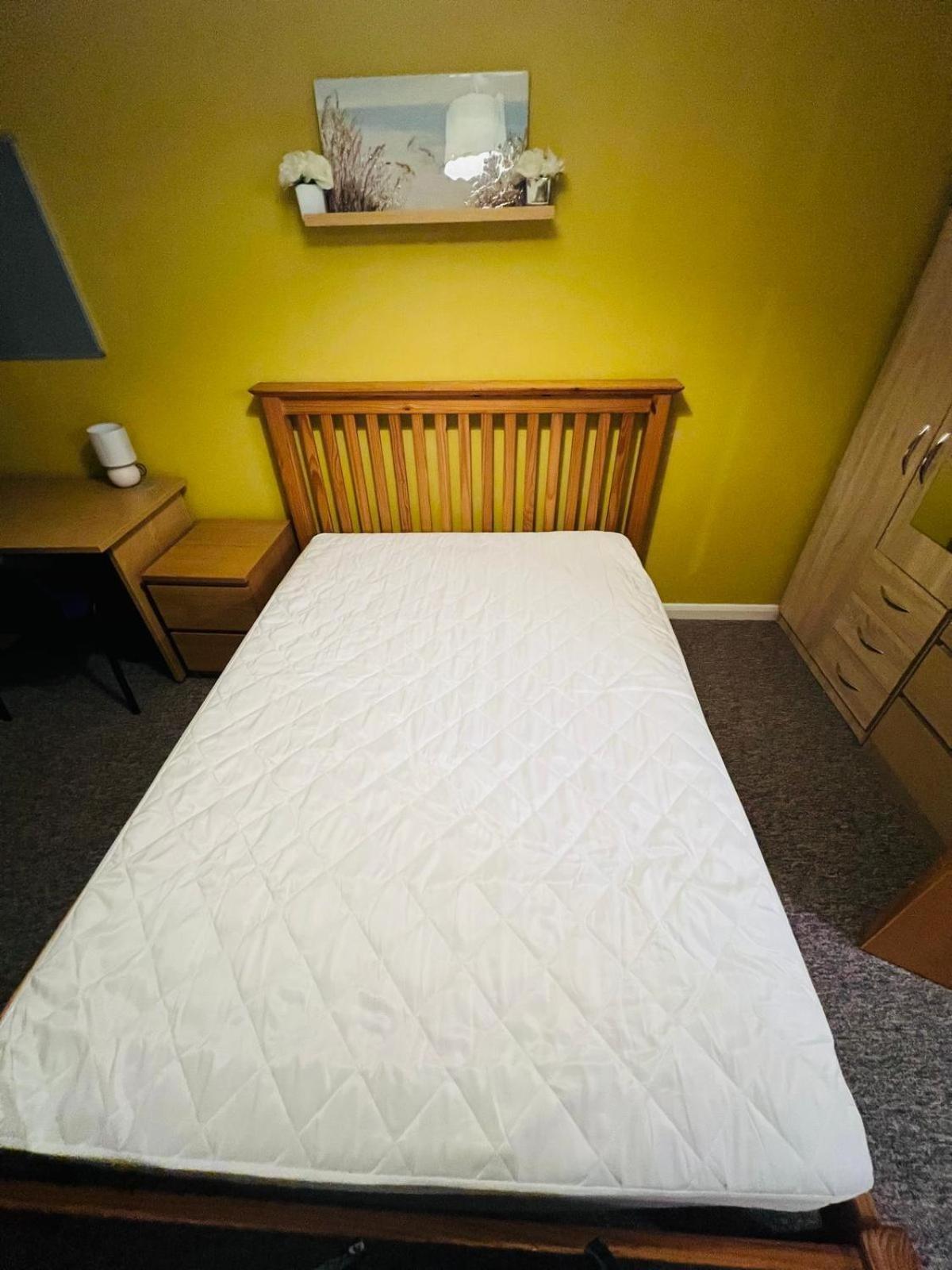 30 Royal Victoria Court Gamble Street 2 Bed Flat Apartment Nottingham