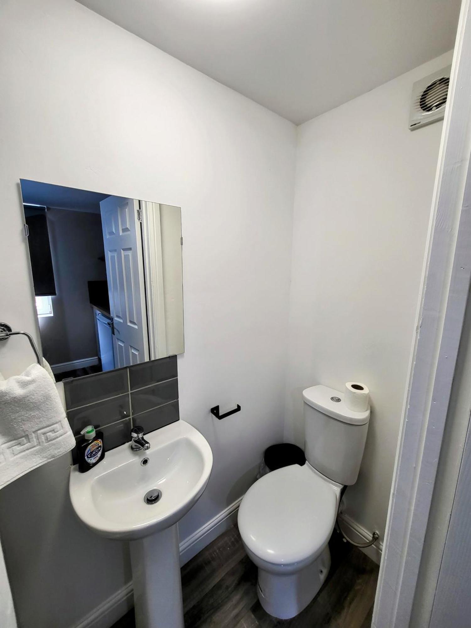 Comfortable - Loughborough * Nottingham