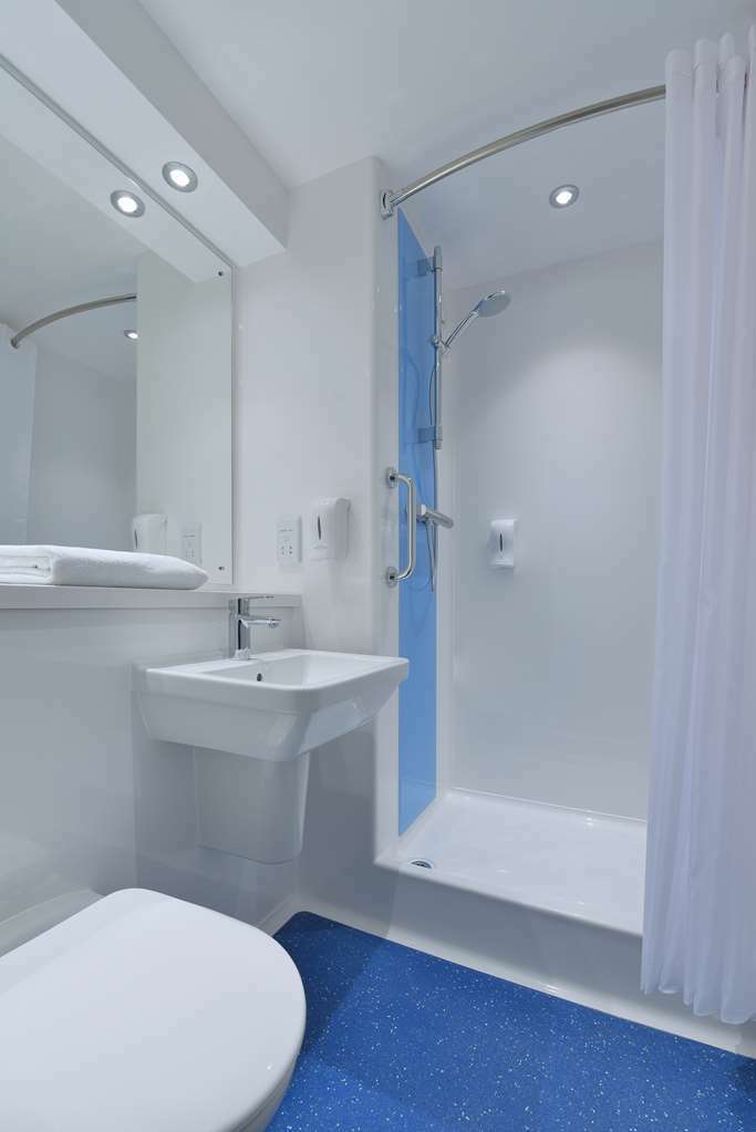 Travelodge Riverside Hotel