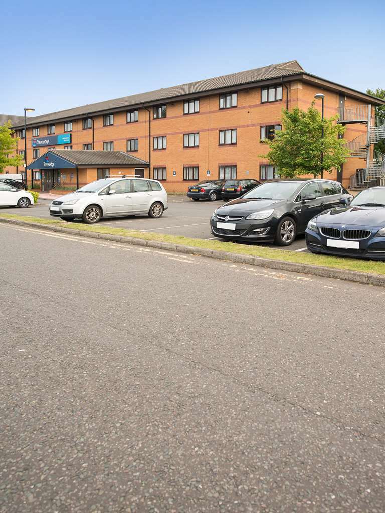 Travelodge Riverside 3*