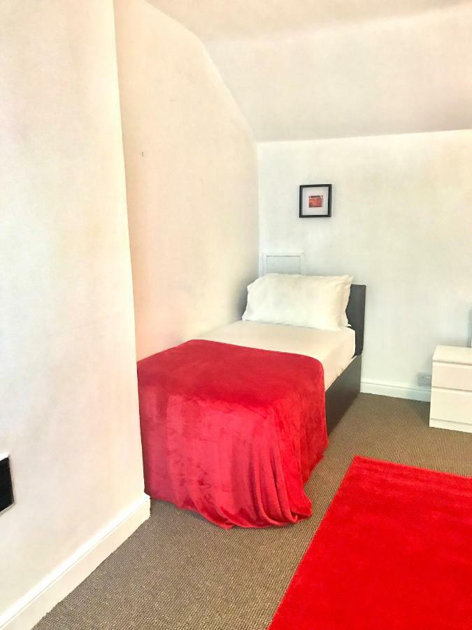 Your Vacation, Business Apart, Parking Guest house Nottingham