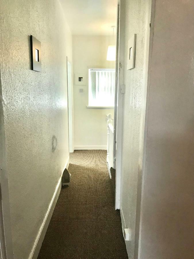 Your Vacation, Business Apart, Parking
